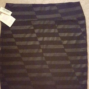 Brand new Lularoe Cassie skirt!